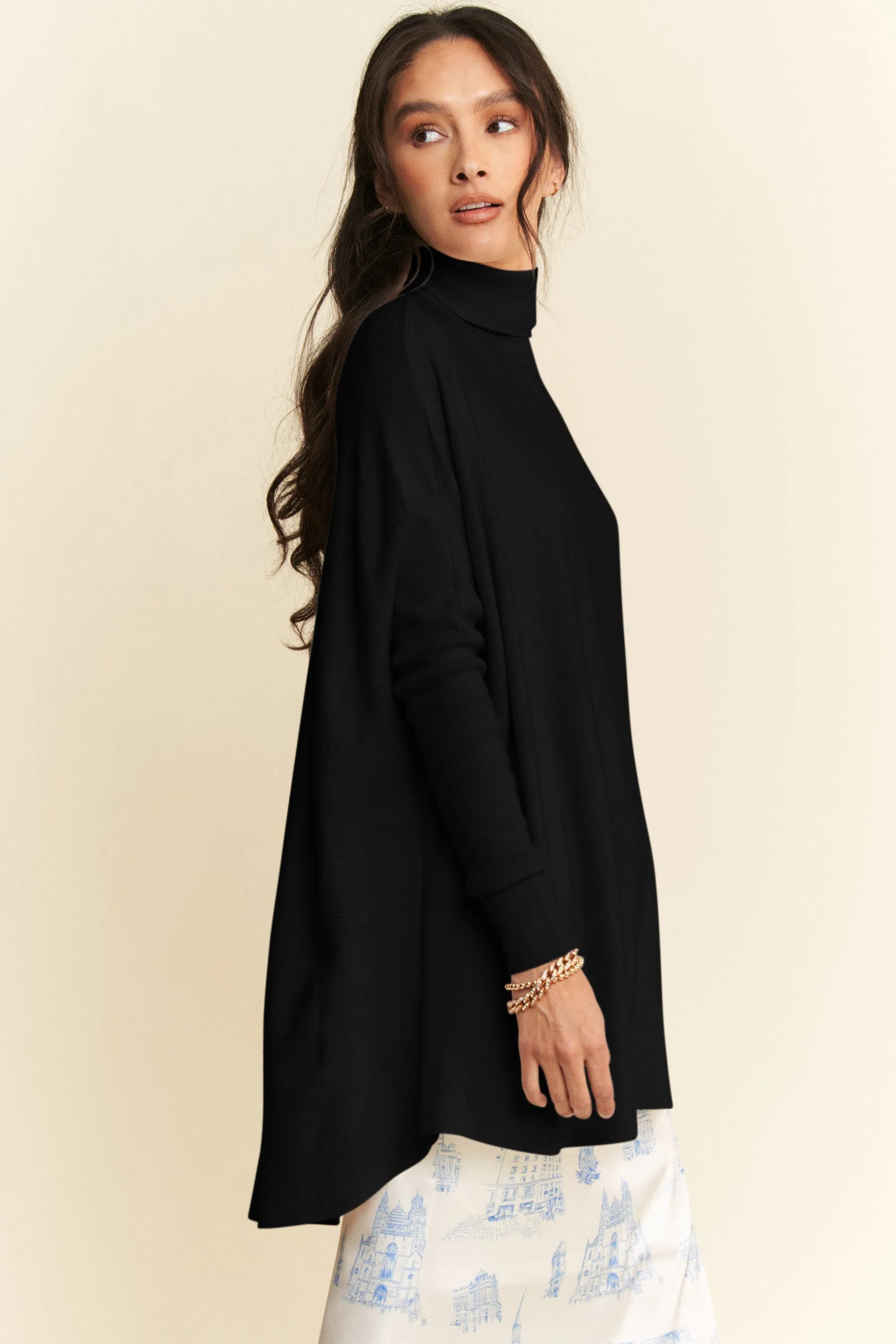 Black High-Low Turtleneck Long Sleeve Knit Top