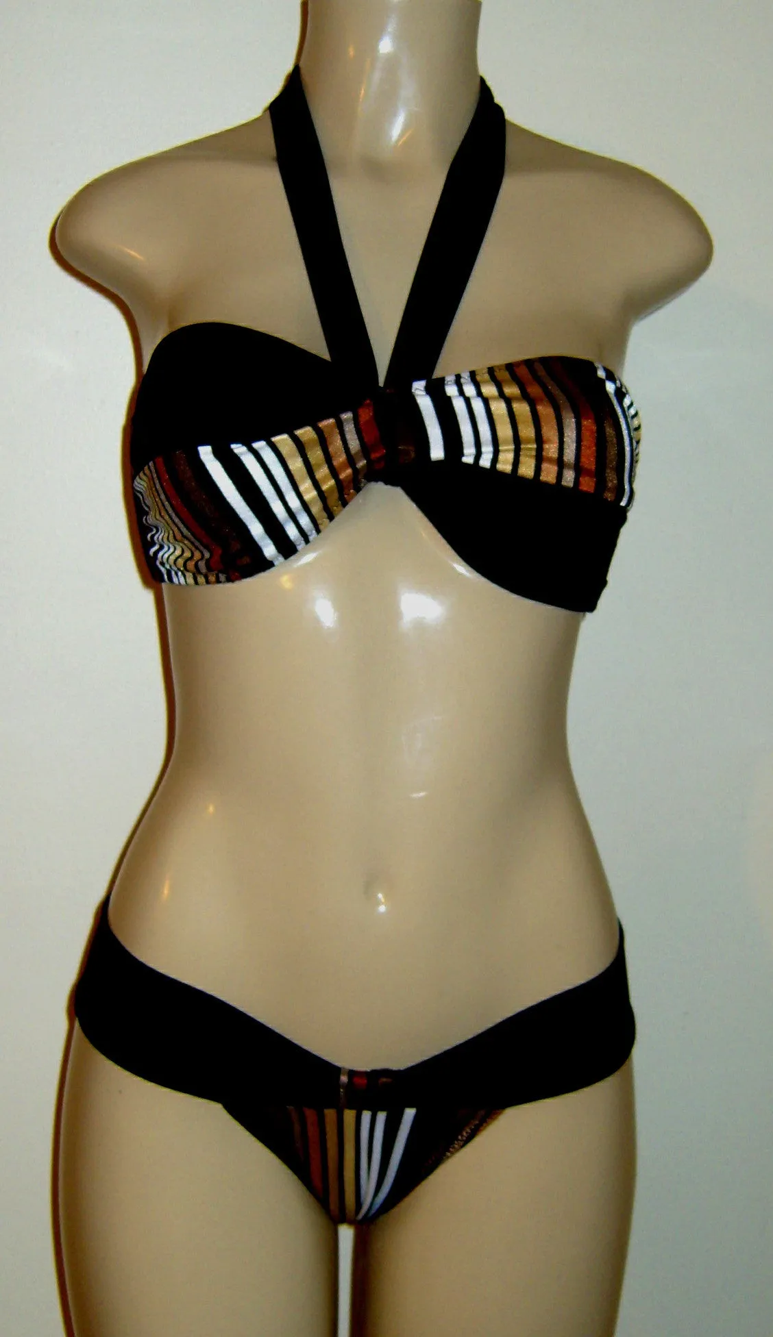 Crisscross Tube Bikini Top with Banded Butterfly Swimwear Bottom
