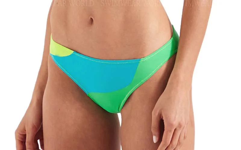 Eiza-Edna Bikini