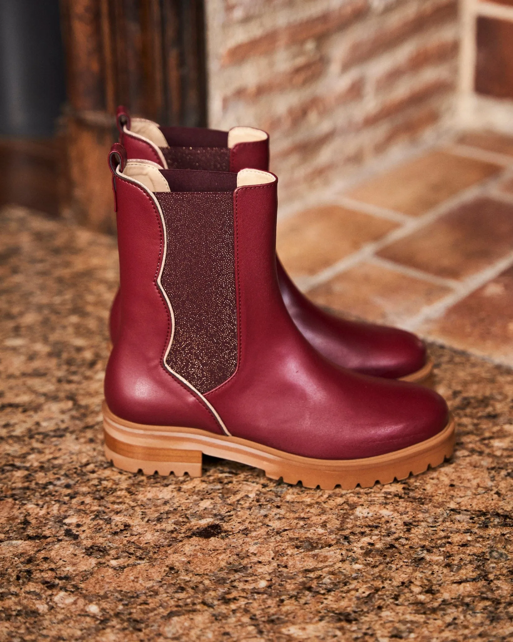 Fleeting Recycled Vegan Suede Chelsea Boots | Grand Cru