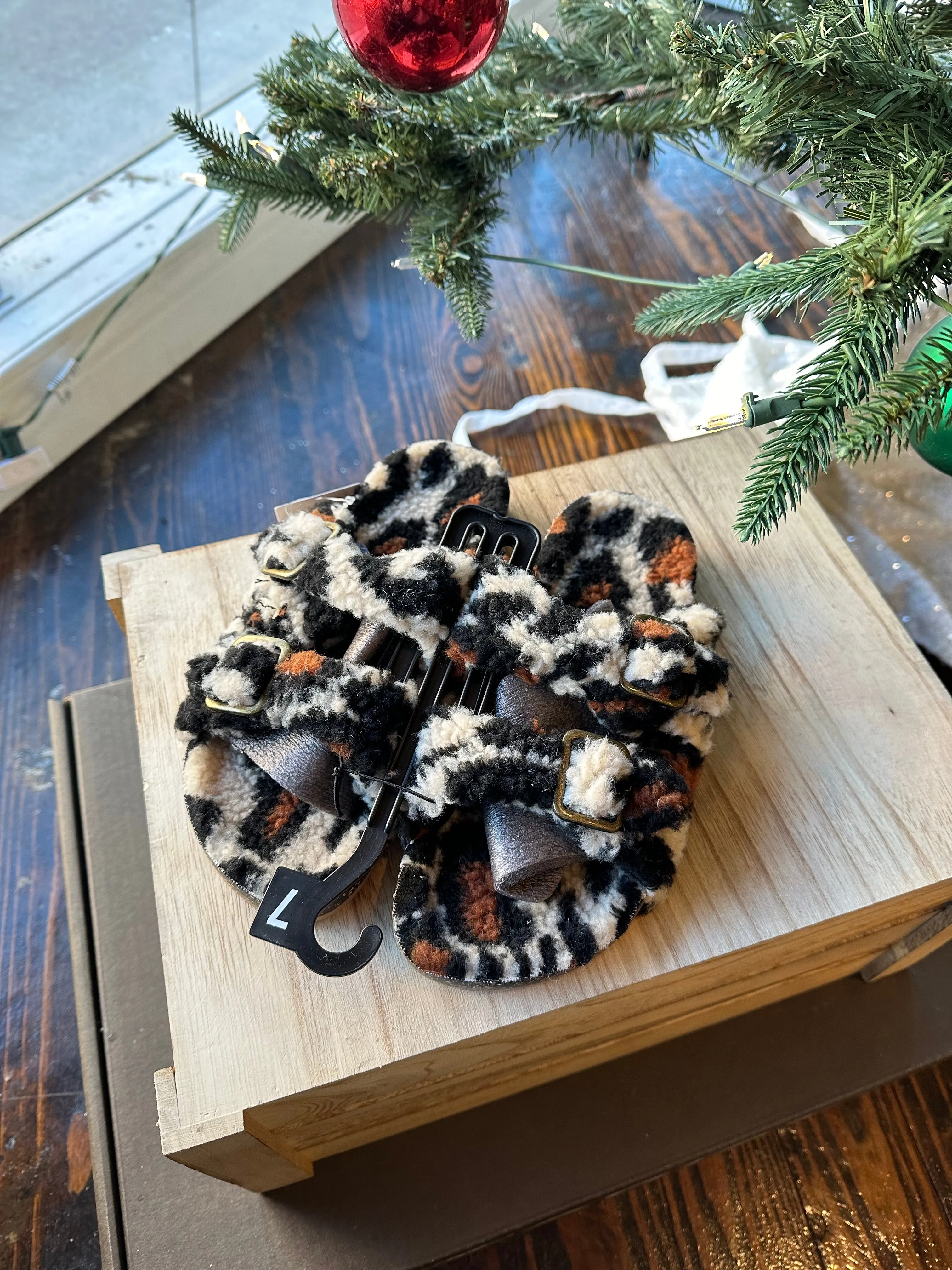 Fuzzy Sandal Slippers