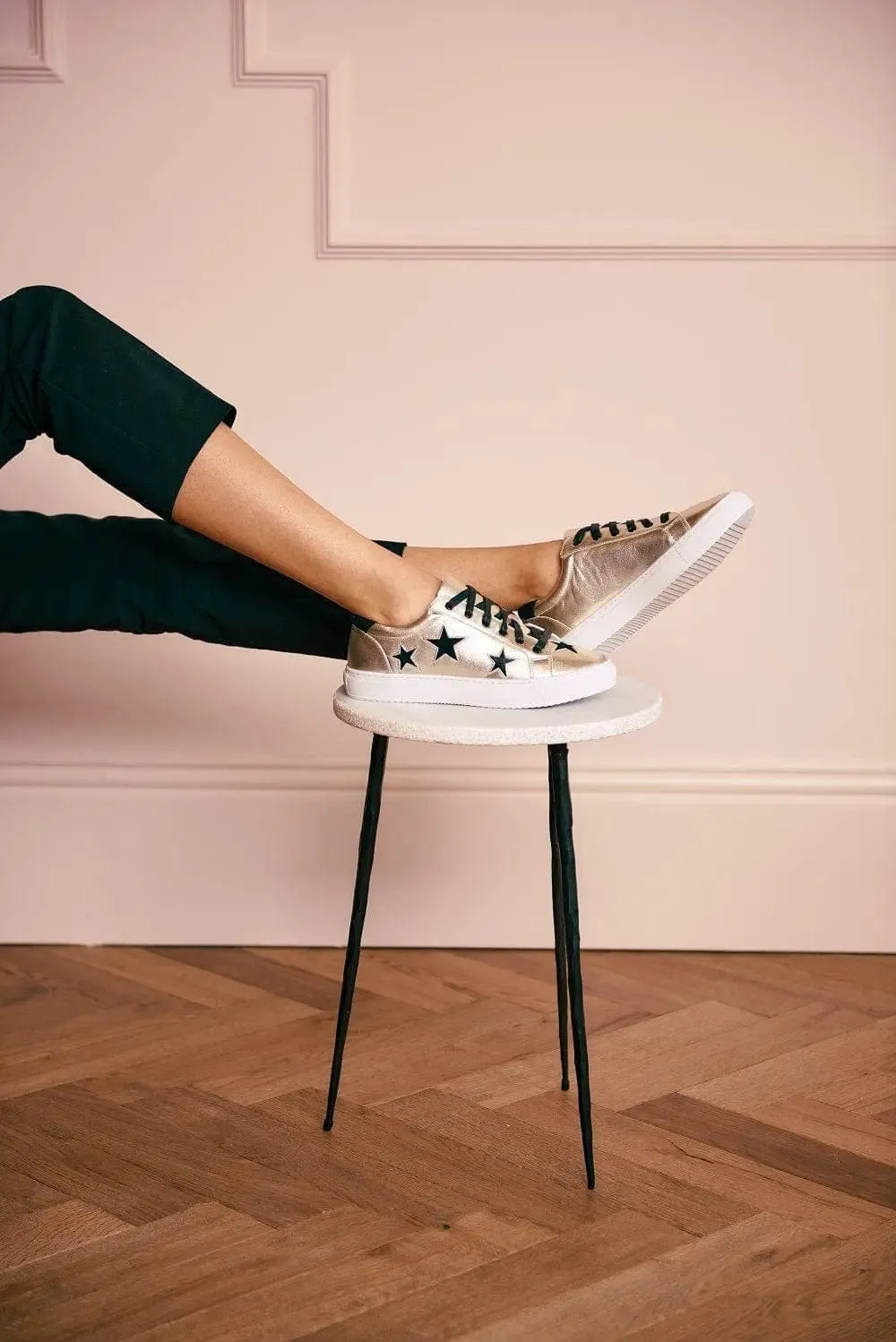 Hoxton - Gold with Black Stars Leather Trainers