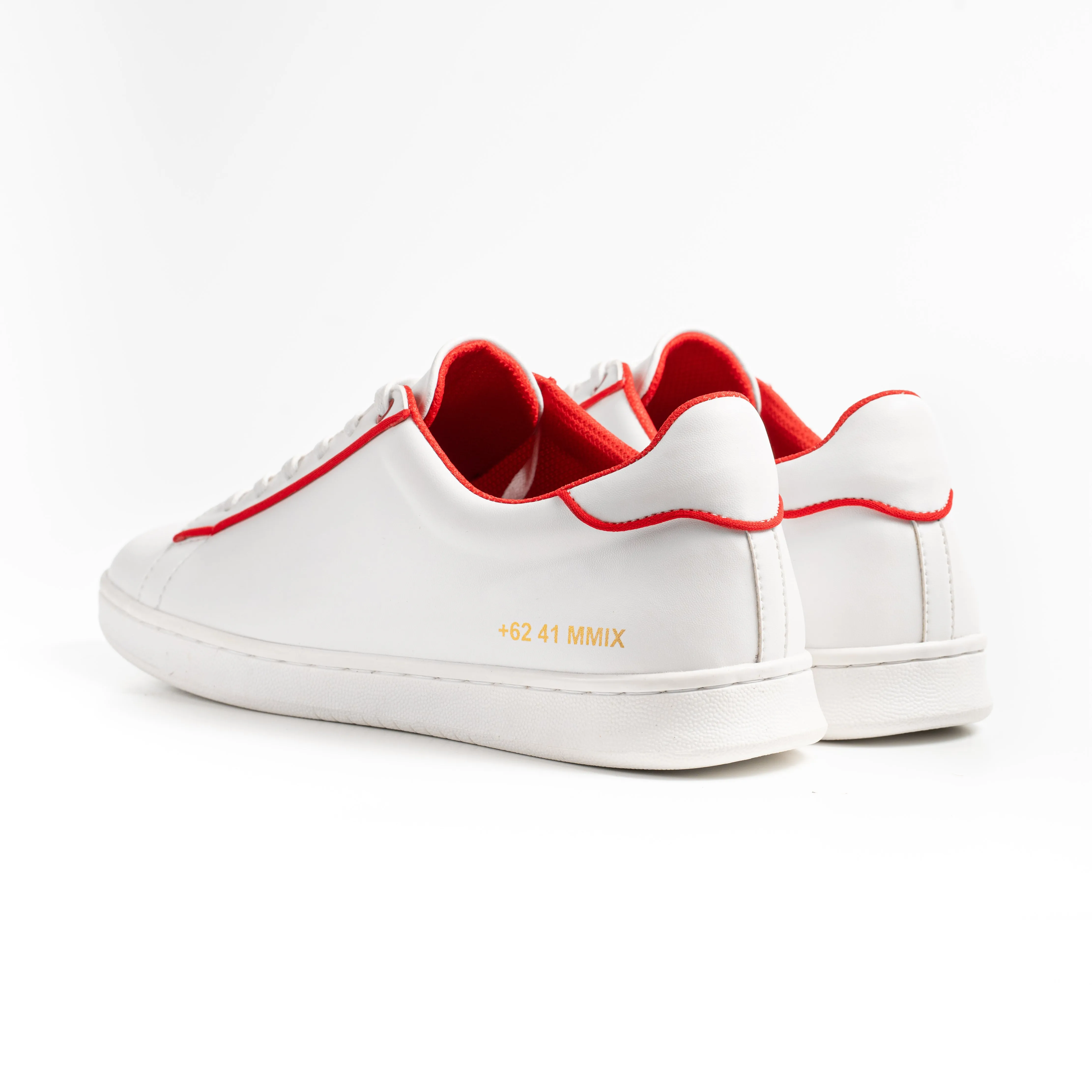 LAA-23 | WHITE / RED | MEN