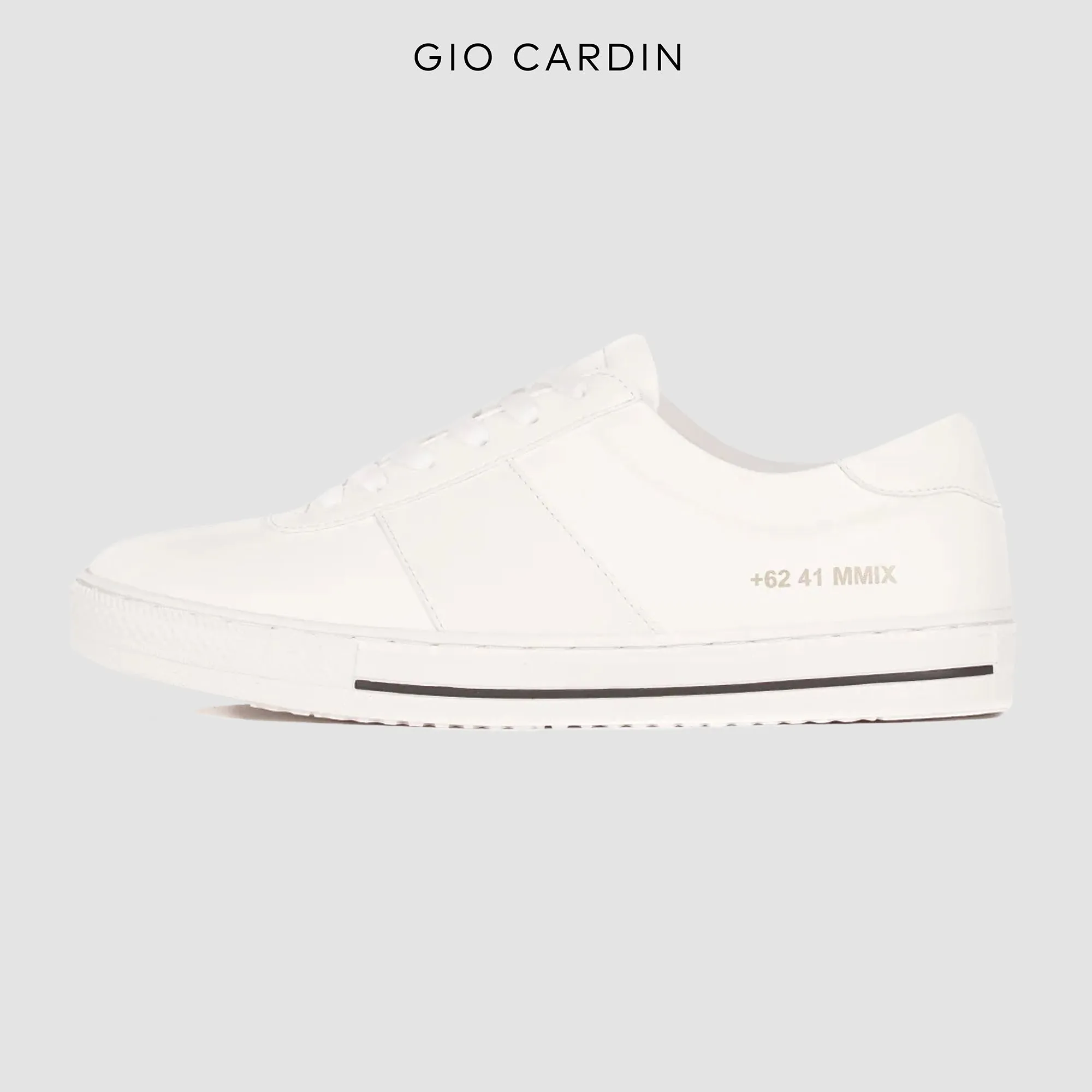 LAV-07 | TRIPLE WHITE | MEN