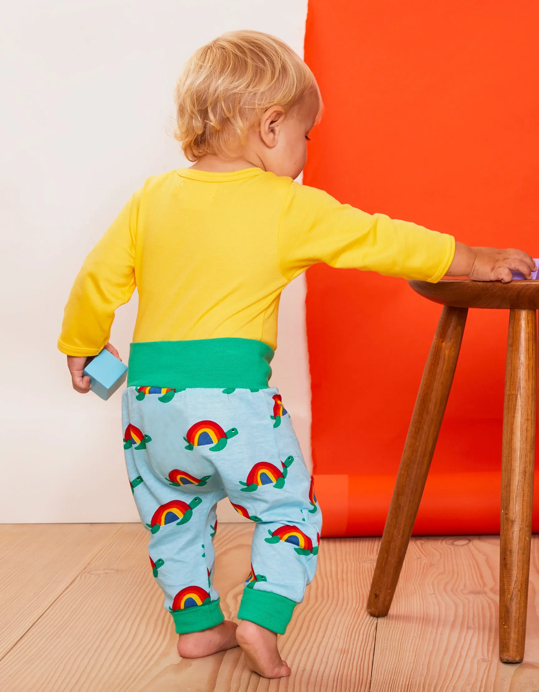 Multi Turtle Print Yoga Pants