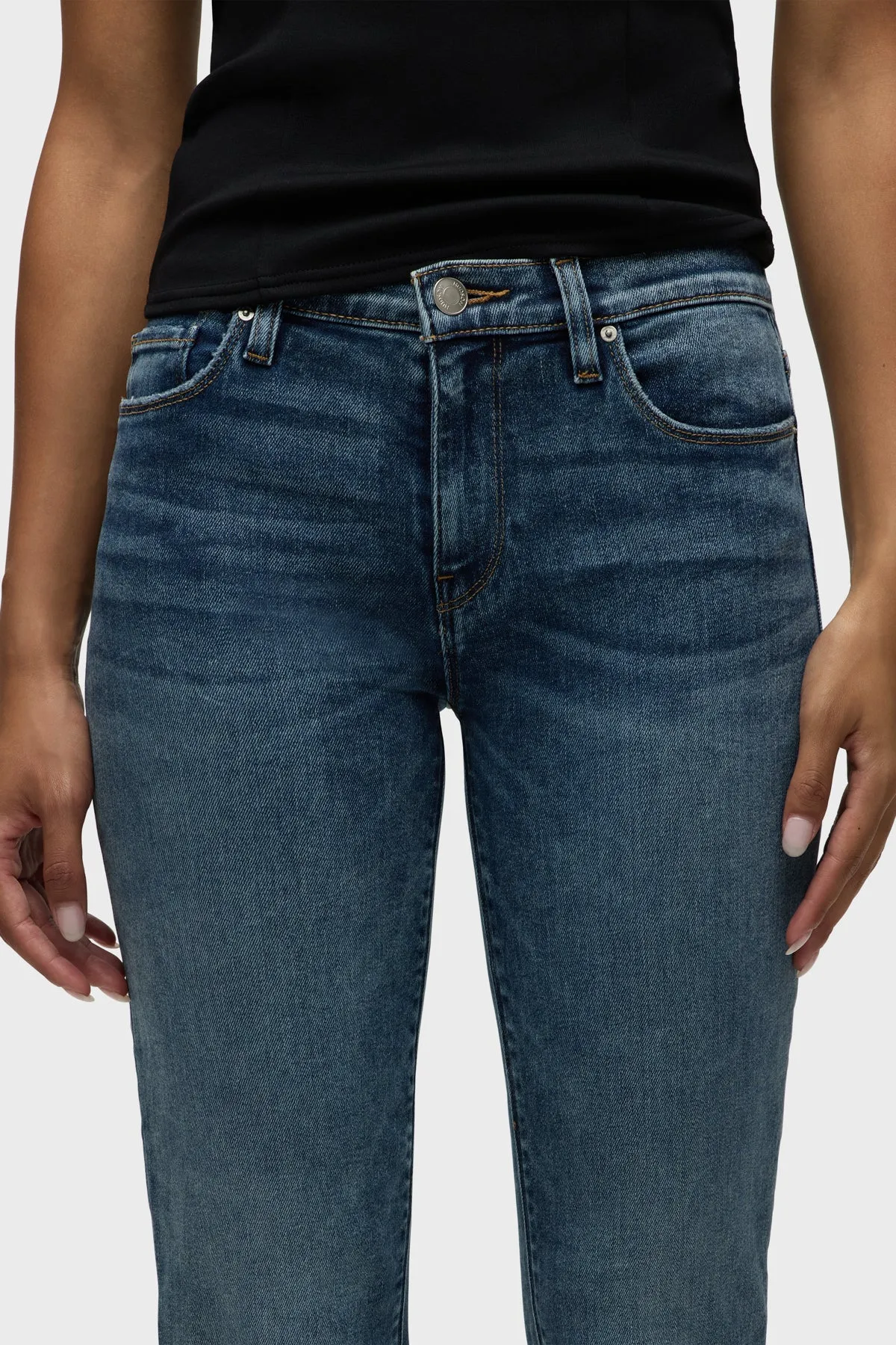 Nico Mid-Rise Straight Ankle Jean