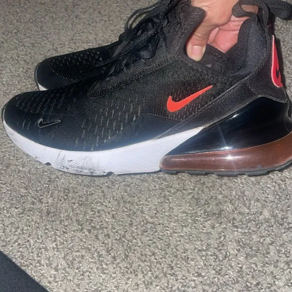 Nike Kids' Grade School Air Max 270 Shoes