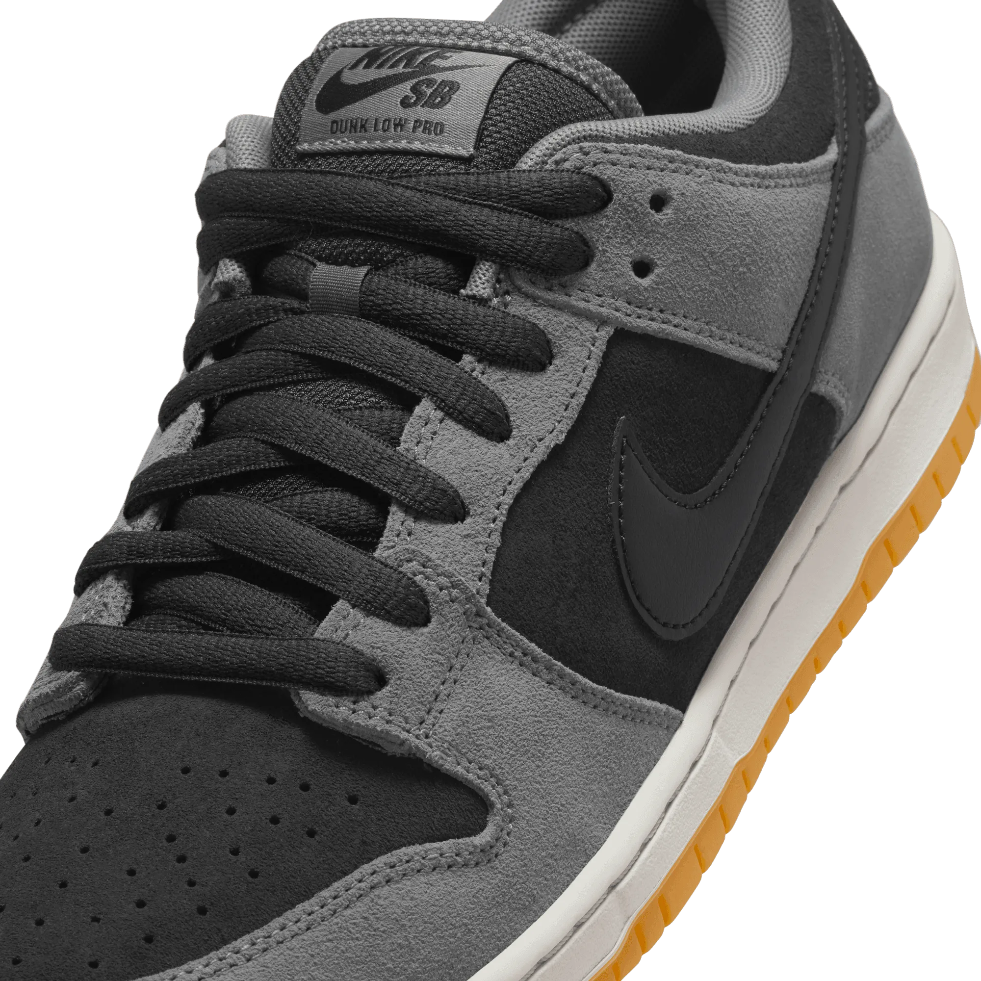 NIKE SB DUNK LOW PRO