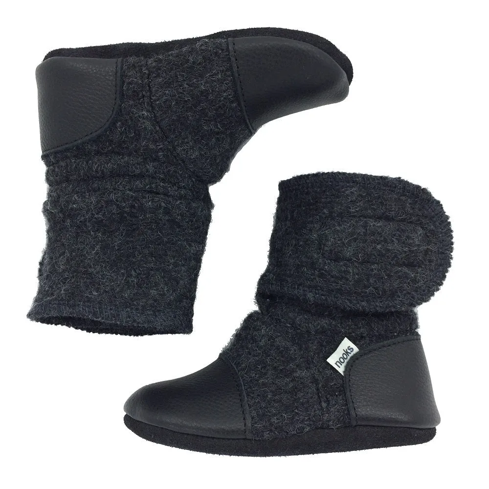 Nooks Design Felted Wool Booties (Midnight)