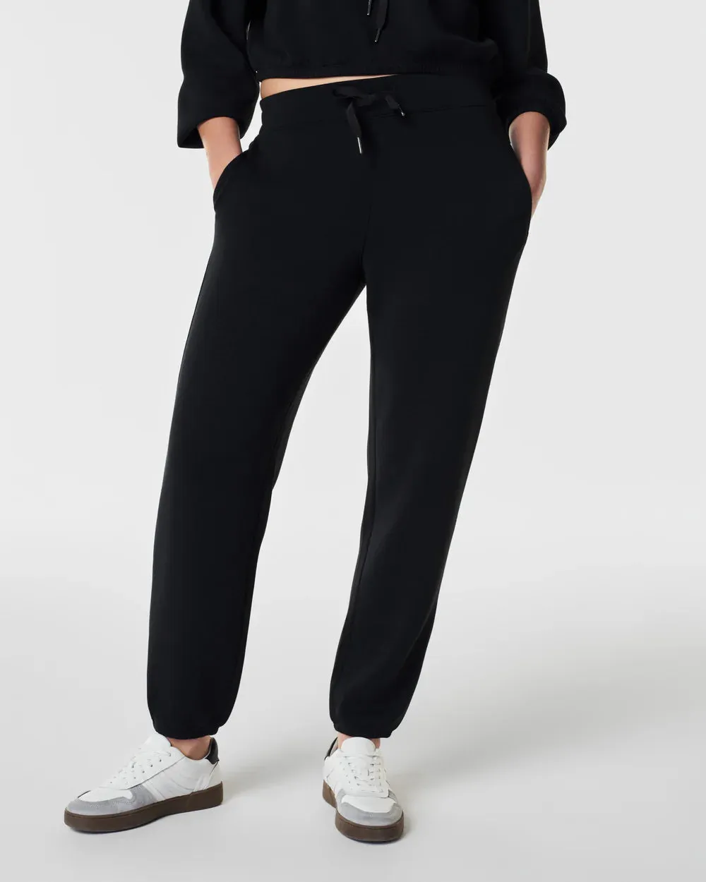 SPANX | AirEssentials Jogger {Very Black}