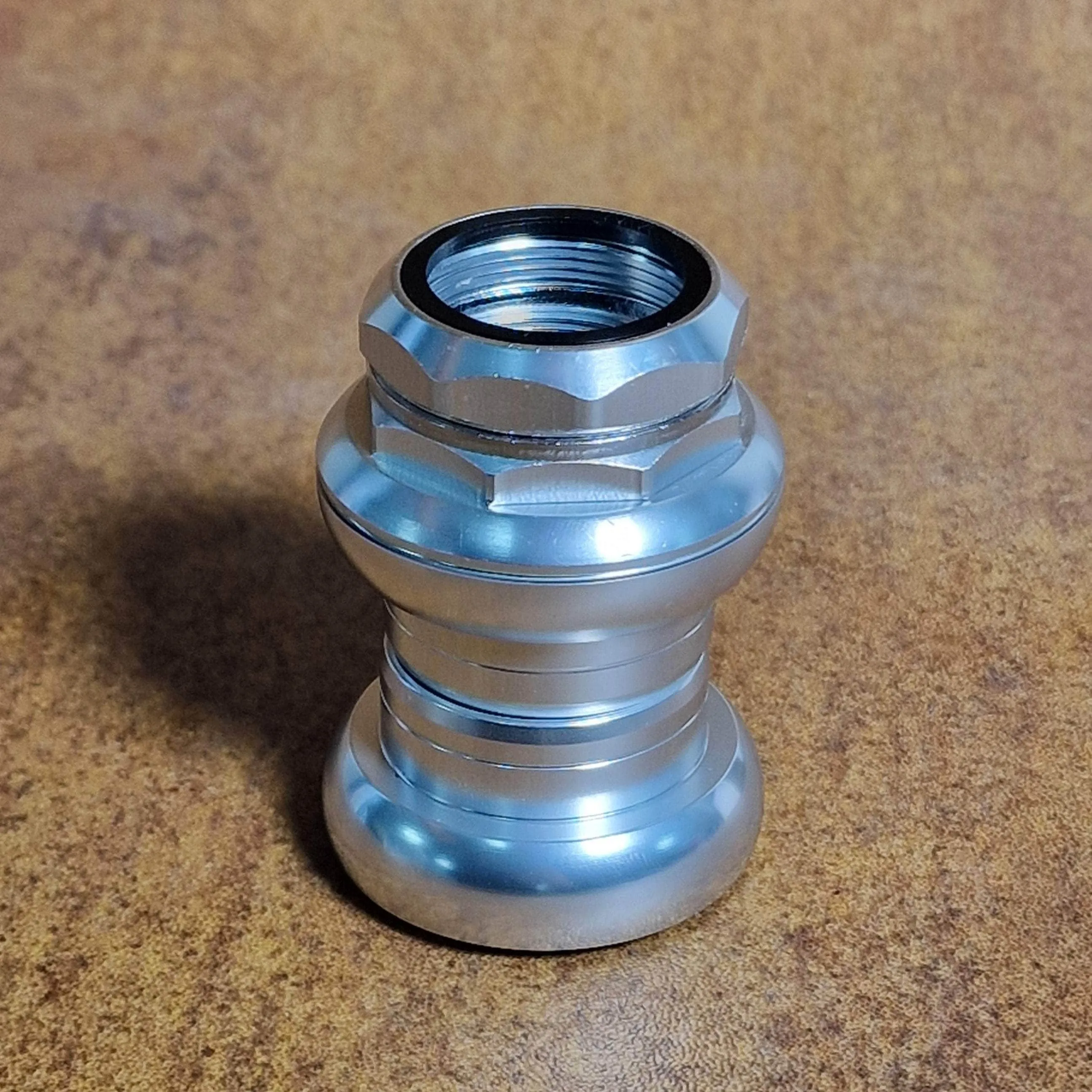 Tange Seiki Falcon FL250C Road 1 Inch Threaded Headset