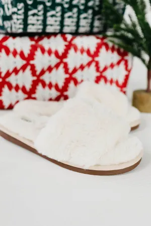 The Jennifer Cozy Slipper - White