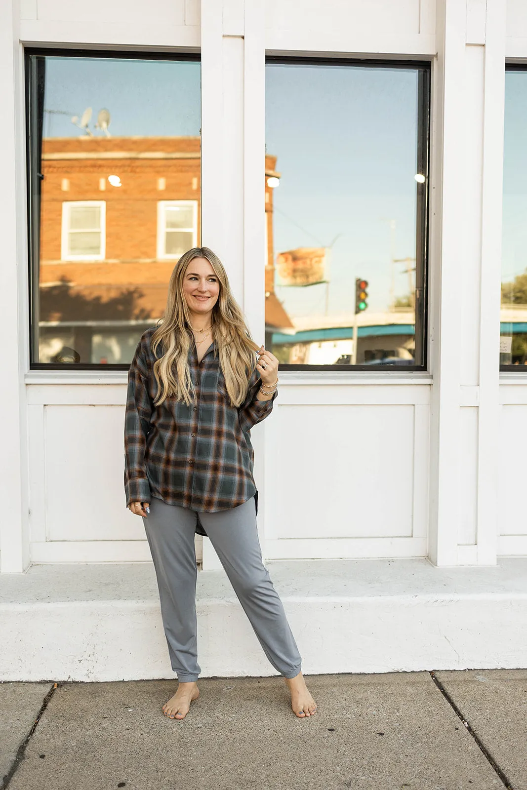wells pant in blue granite